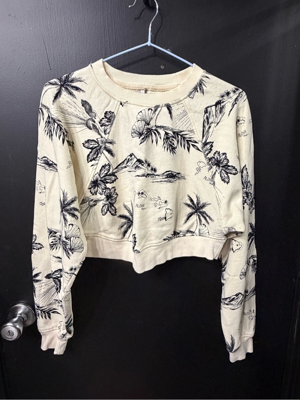 Rare Free People Aloha Crop Crewneck - Picture 2 of 9